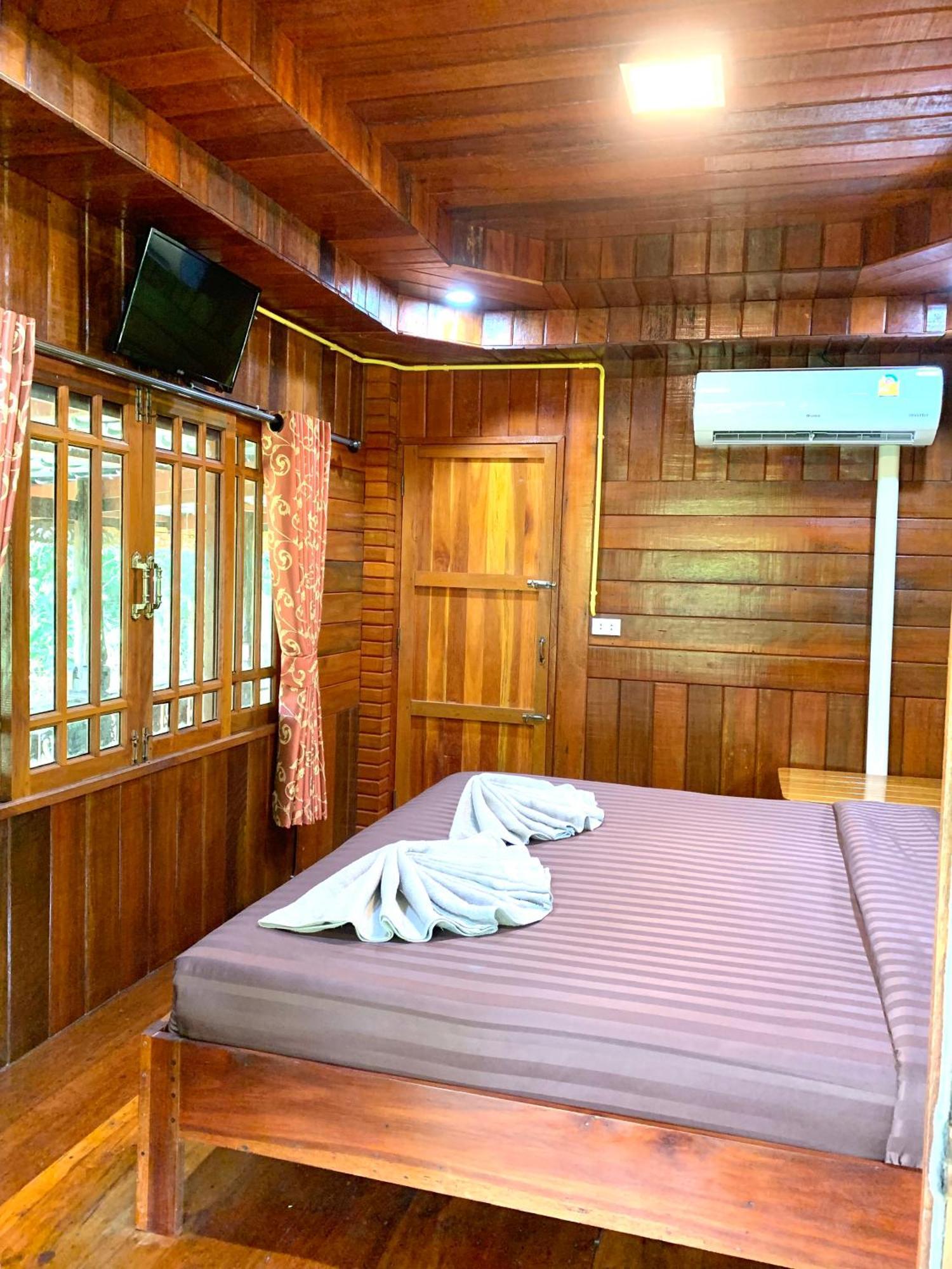 Kohkoodfarmstay Ko Kut Buitenkant foto
